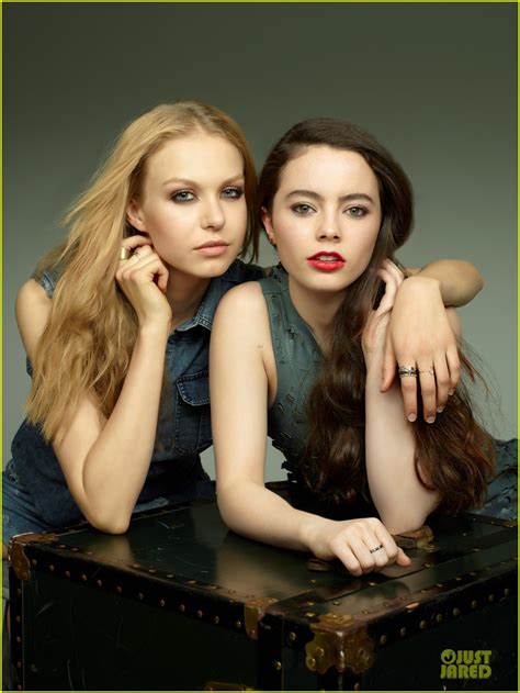 49 Hot Pictures Of Penelope Mitchell Are Just Too Yum For Her。